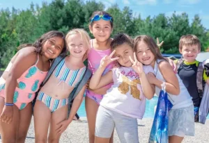 Kid group picture at Camp Boroughs